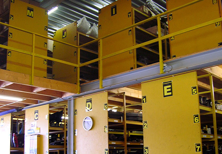 Nieuwe- en gebruikte onderdelen vind je bij ons onderdelen magazijn - Yellow Parts